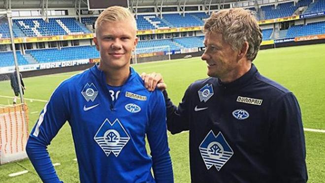 深入了解沙特？太阳报：萨拉赫和亨德森在伦敦秘密会面（太阳报：萨拉赫与亨德森伦敦密会，或为摸底沙特）