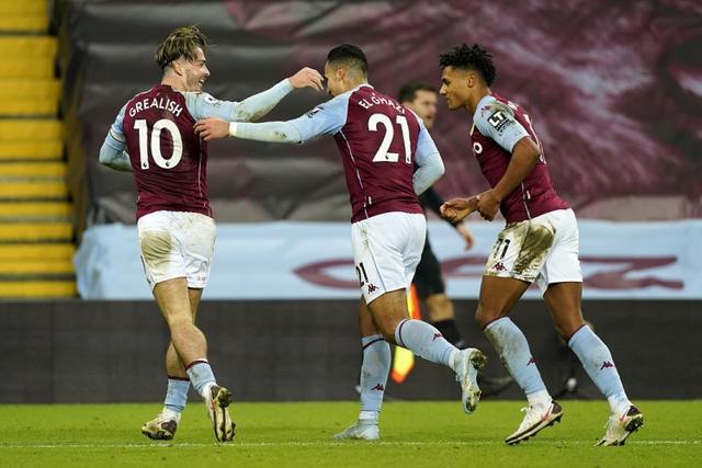 今晚能否取胜？曼联近4次与水晶宫交手未尝胜绩（曼联近四战水晶宫不胜，今晚能否打破尴尬？）