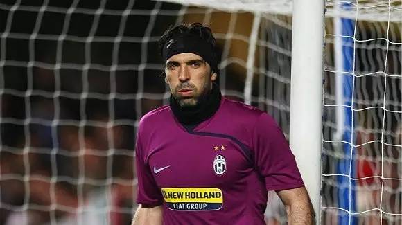 0-0大冷门,英超第4遭英超第14逼平,21岁曼联旧将加纳乔中柱酿苦果（爆冷0-0！英超第4被第14逼平，21岁曼联旧将加纳乔中柱饮恨）