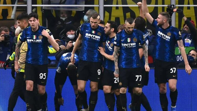 葡萄牙总统为C罗发声：天才都有自己的性格，我们欠他太多（葡萄牙总统力挺C罗：天才各有个性，我们欠他良多）