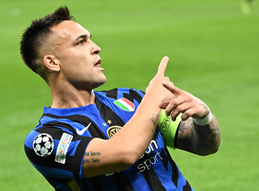 犯规如麻！青岛vs广厦三节累计36次犯规&51次罚球（哨声不断！青岛vs广厦三节合计36犯规、51次罚球）