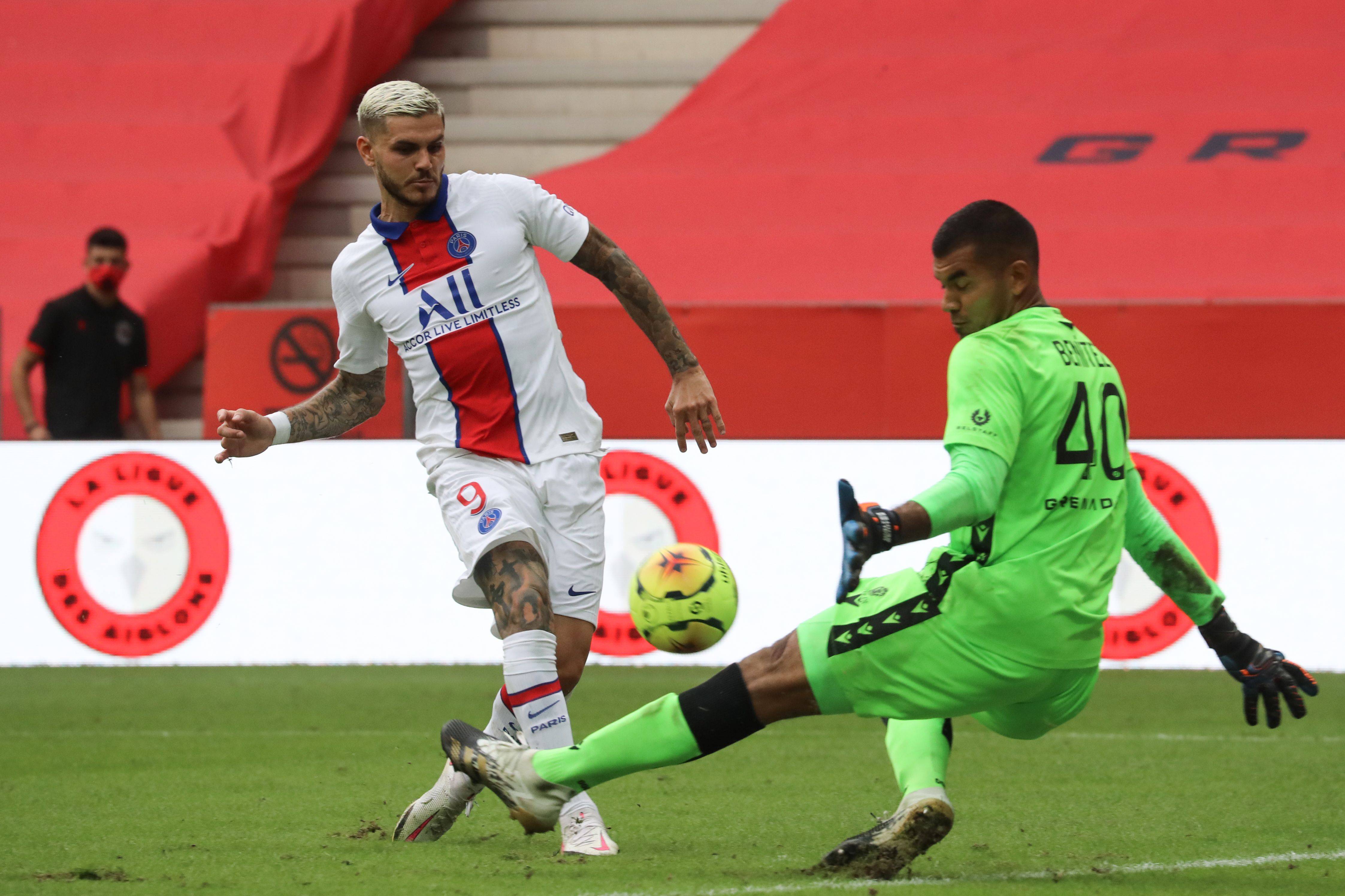 记者：杨皓宇随申花队出征亚冠广岛客场，李可因伤没有随队