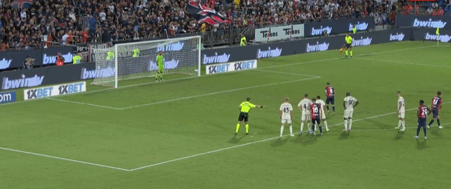 国王杯16强抽签在即！皇马将战低级别联赛球队 单回合淘汰赛制引关注（国王杯16强抽签临近：皇马将迎战低级别对手，单回合淘汰制成焦点）