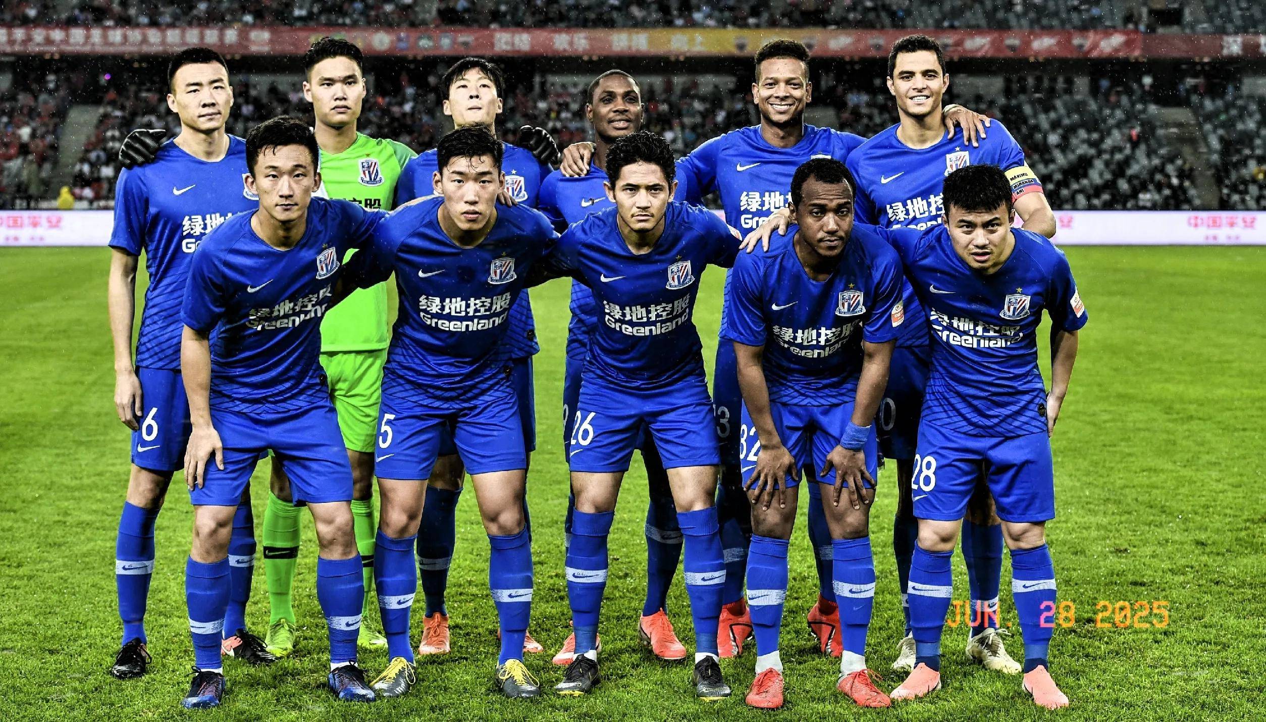 小贝：我希望梅西退役后住在迈阿密，但他说只想住诺坎普附近（贝克汉姆盼梅西退役后定居迈阿密，梅西称更愿住在诺坎普附近）