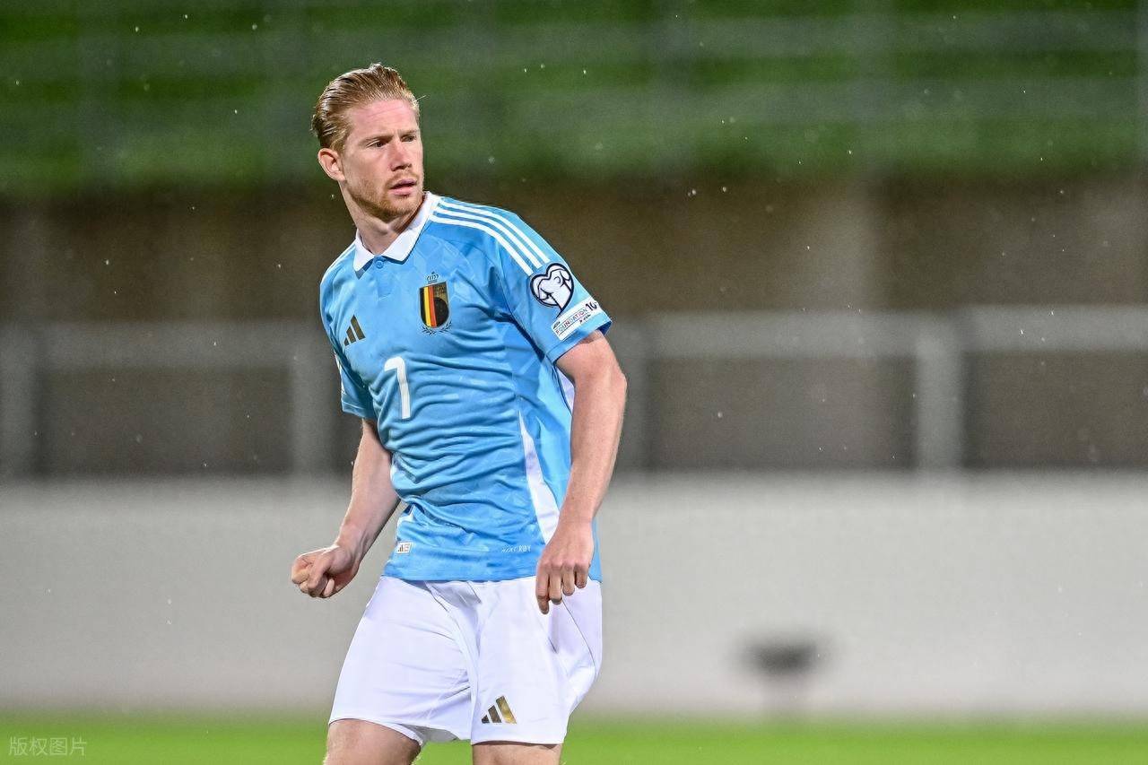 特瓦斯：我的薪水由各俱乐部投票批准，老佛爷煽动人心（特瓦斯称薪资由各俱乐部投票决定，指责老佛爷煽动情绪）