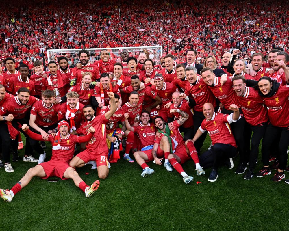 记：森林狼可能会高价抛售兰德尔，咨询过多位明星控卫（记者称：森林狼或将高价挂牌兰德尔，已就此咨询多位明星控卫）