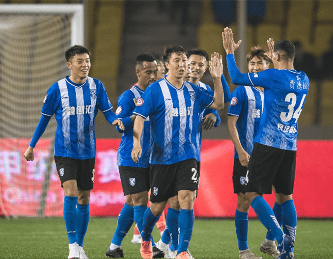 分差上双！桑普森跟进上篮得分并造成犯规 广厦一波8-0（分差破两位数！桑普森跟进上篮打成2+1 广厦掀起8-0高潮）