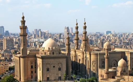 库普梅纳斯：我踢后卫感觉很好；斯帕莱蒂带来了积极的氛围（库普梅纳斯：踢后卫让我感觉良好，斯帕莱蒂为球队注入正能量）