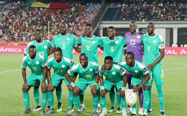 足球欧洲杯官方发布主题曲，引热议（欧洲杯公布官方主题曲，掀起热议）