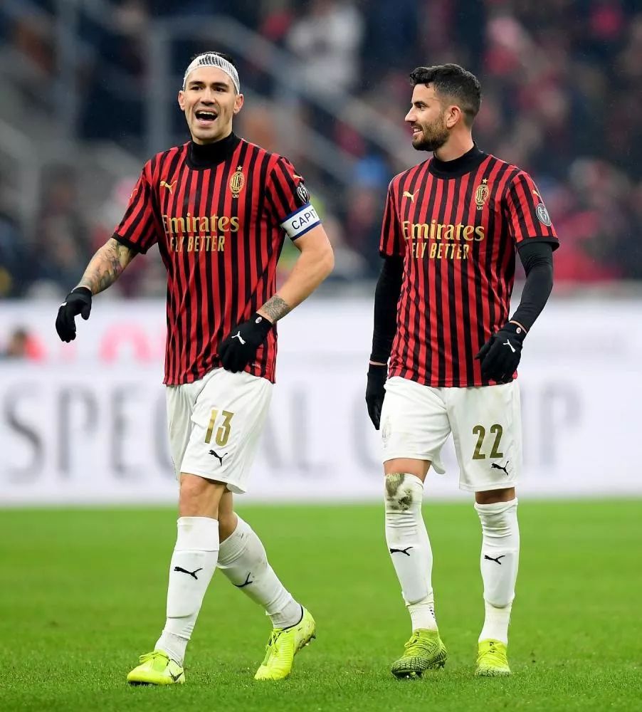 球星连续抢下关键篮板（核心球员连摘关键篮板）