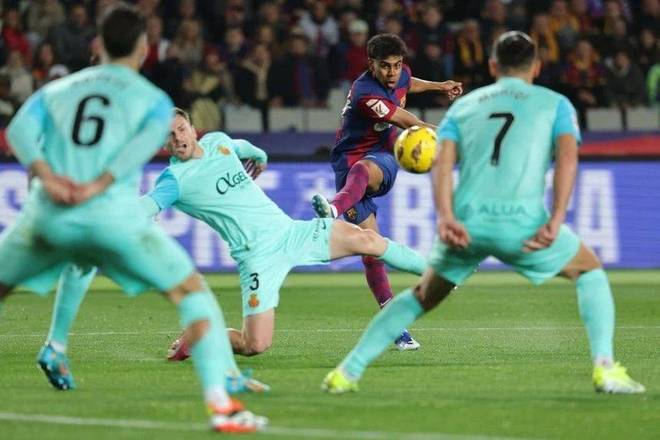 里尔老板：乔纳森不是典型9号球员，预料到他会遇到一些困难（里尔主帅：乔纳森并非传统9号，早知他会遭遇挑战）