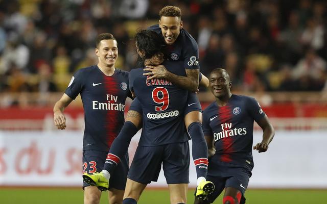 德天空：曼联目前尚未向莱比锡就谢什科转会提交书面报价（德天空：曼联尚未向莱比锡递交关于谢什科转会的书面报价）